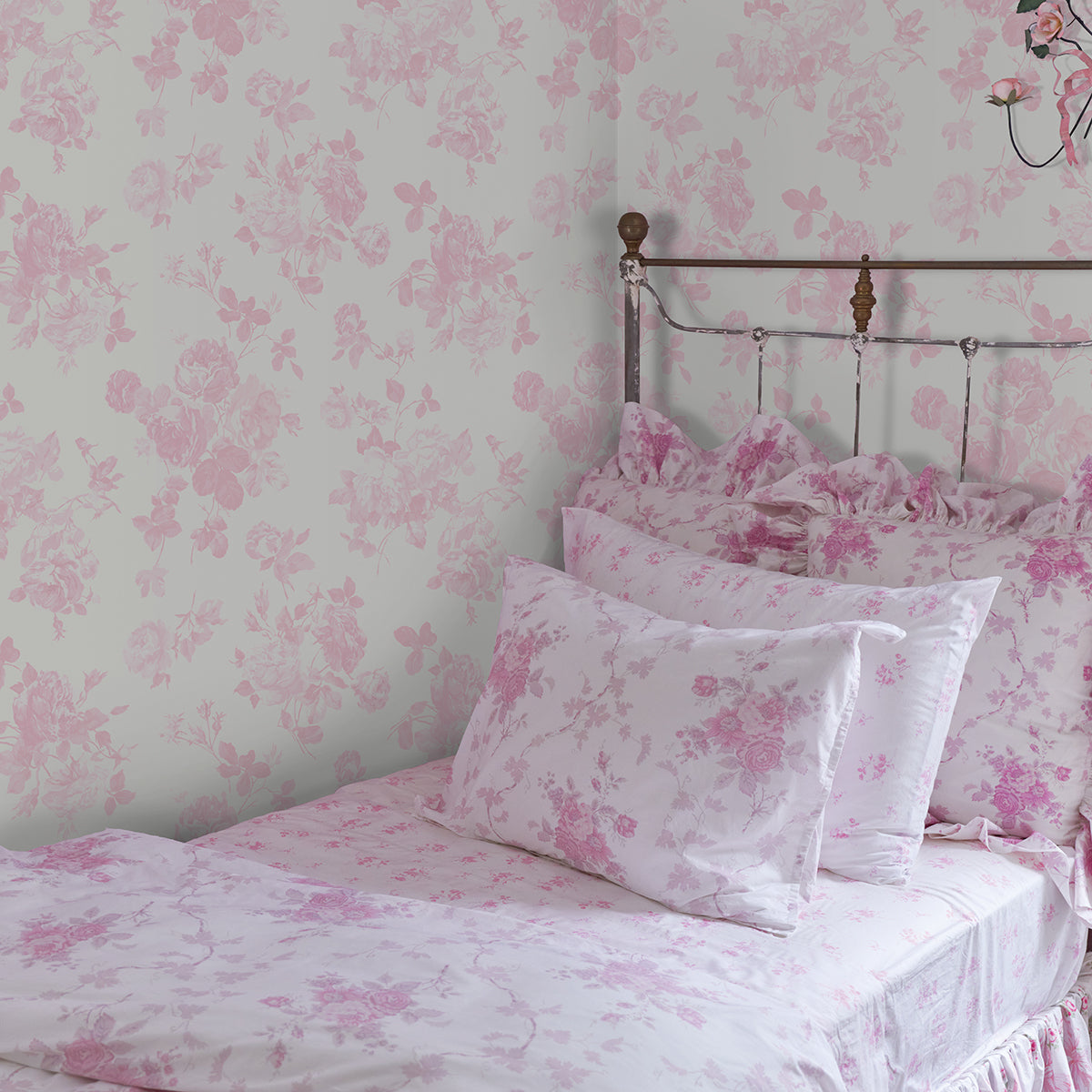 Everblooming Rosettes Pink Cabbage Rose Bouquets Wallpaper - Toile Wallpaper