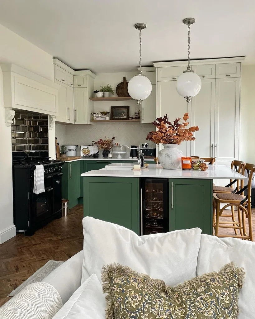 James White No. 2010 - Farrow & Ball Paint