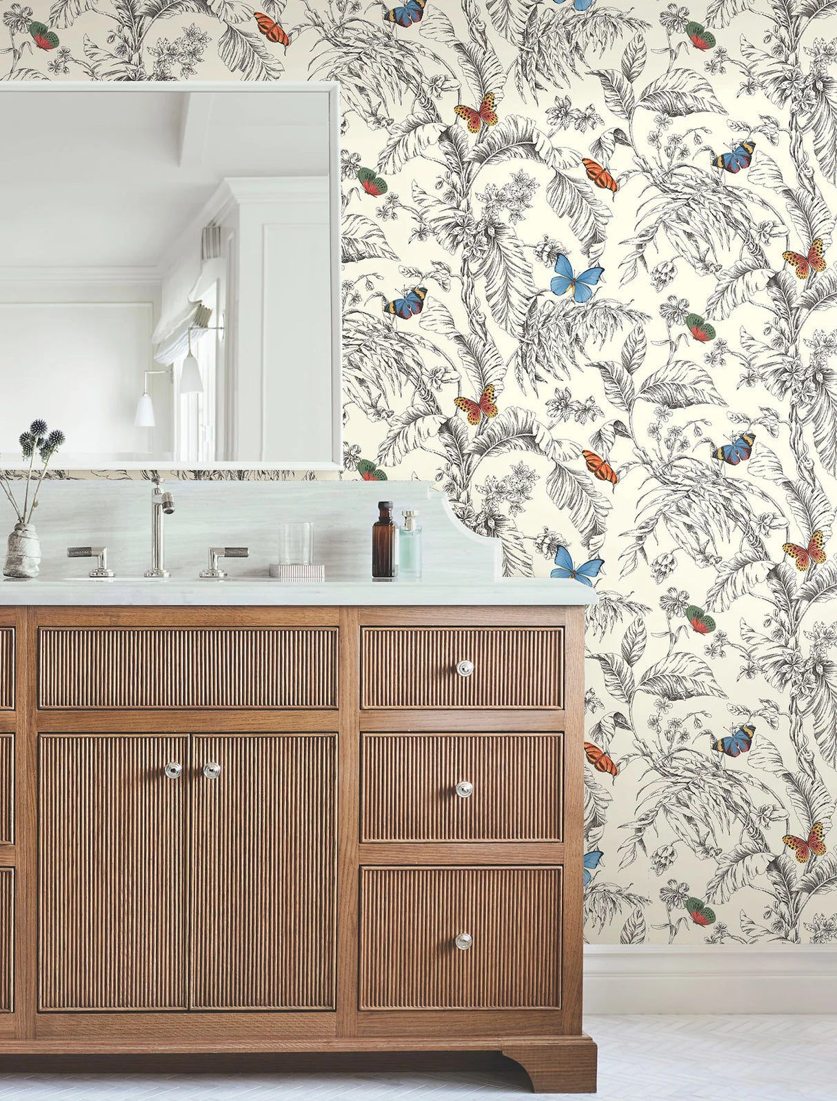 Papillon Wallpaper by Toiles Resource Library