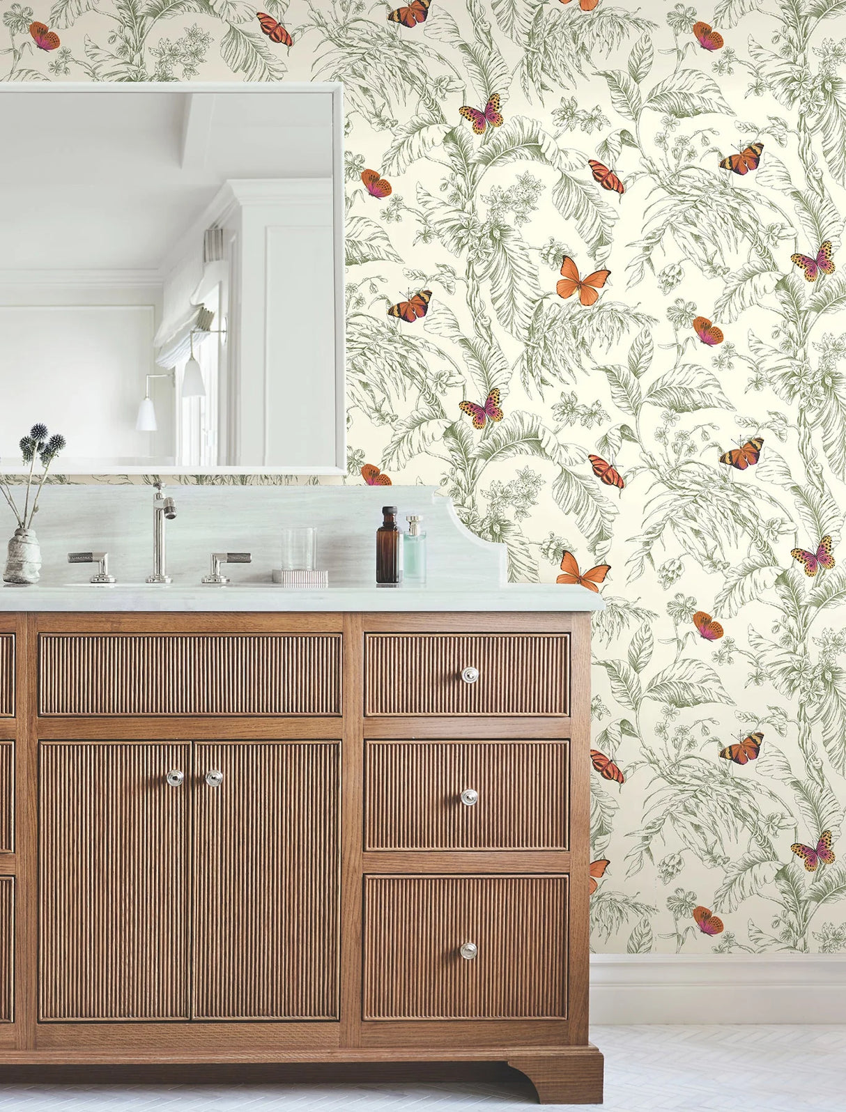 Papillon Wallpaper by Toiles Resource Library