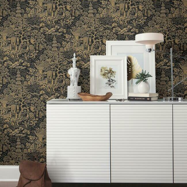 Chinoiserie Wallpaper by Ronald Redding Wallpaper