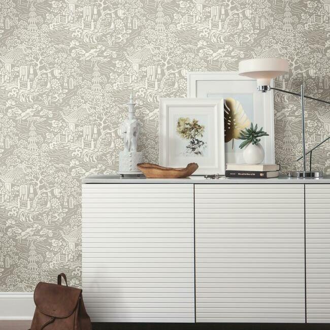 Chinoiserie Wallpaper by Ronald Redding Wallpaper