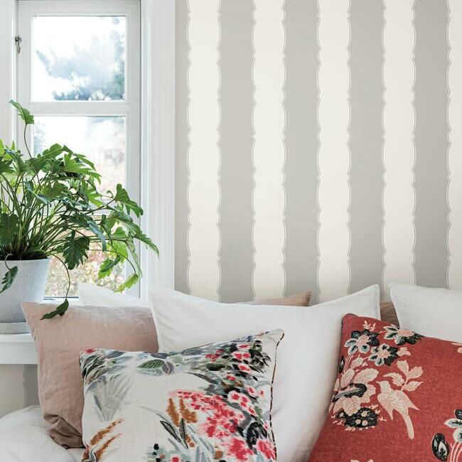 Scalloped Stripe Wallpaper by Grandmillennial Wallpaper