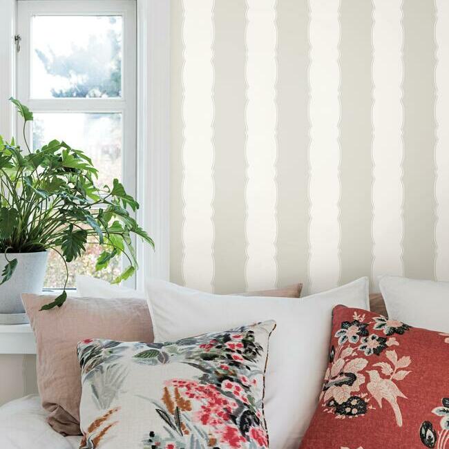 Scalloped Stripe Wallpaper by Grandmillennial Wallpaper