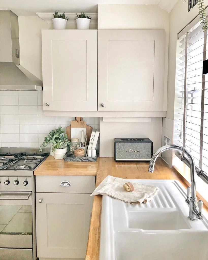 Clunch No. 2009 - Farrow & Ball Paint