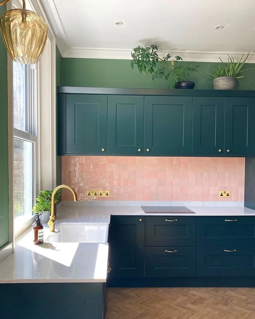 Carriage Green No. 94 - Farrow & Ball Paint