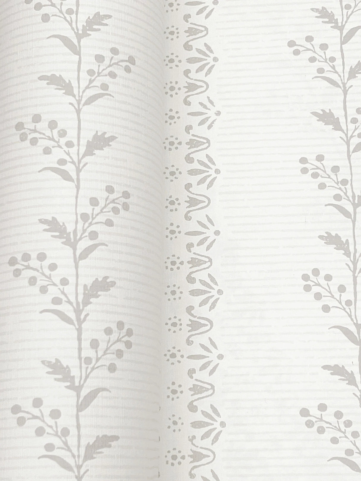 Everleigh Wallpaper by Legacy