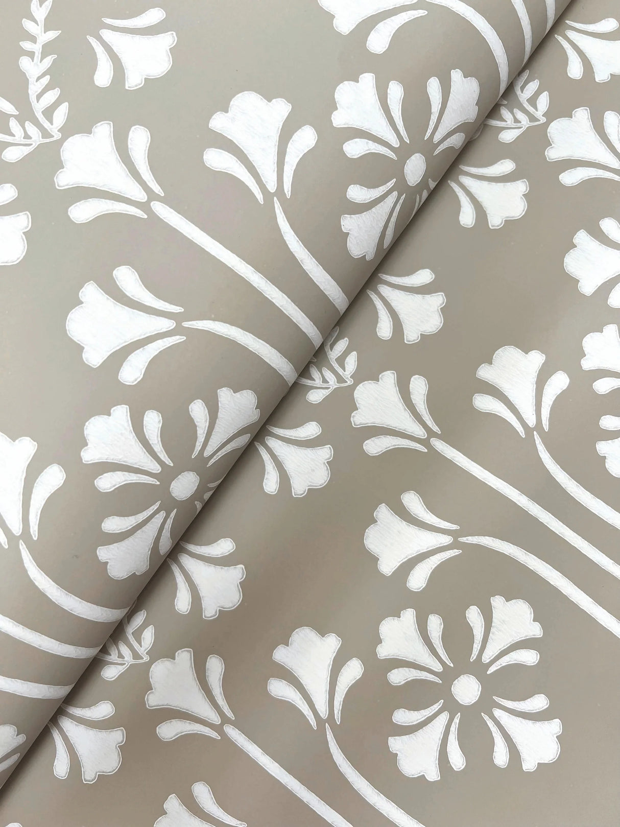 Lydia Wallpaper by Legacy