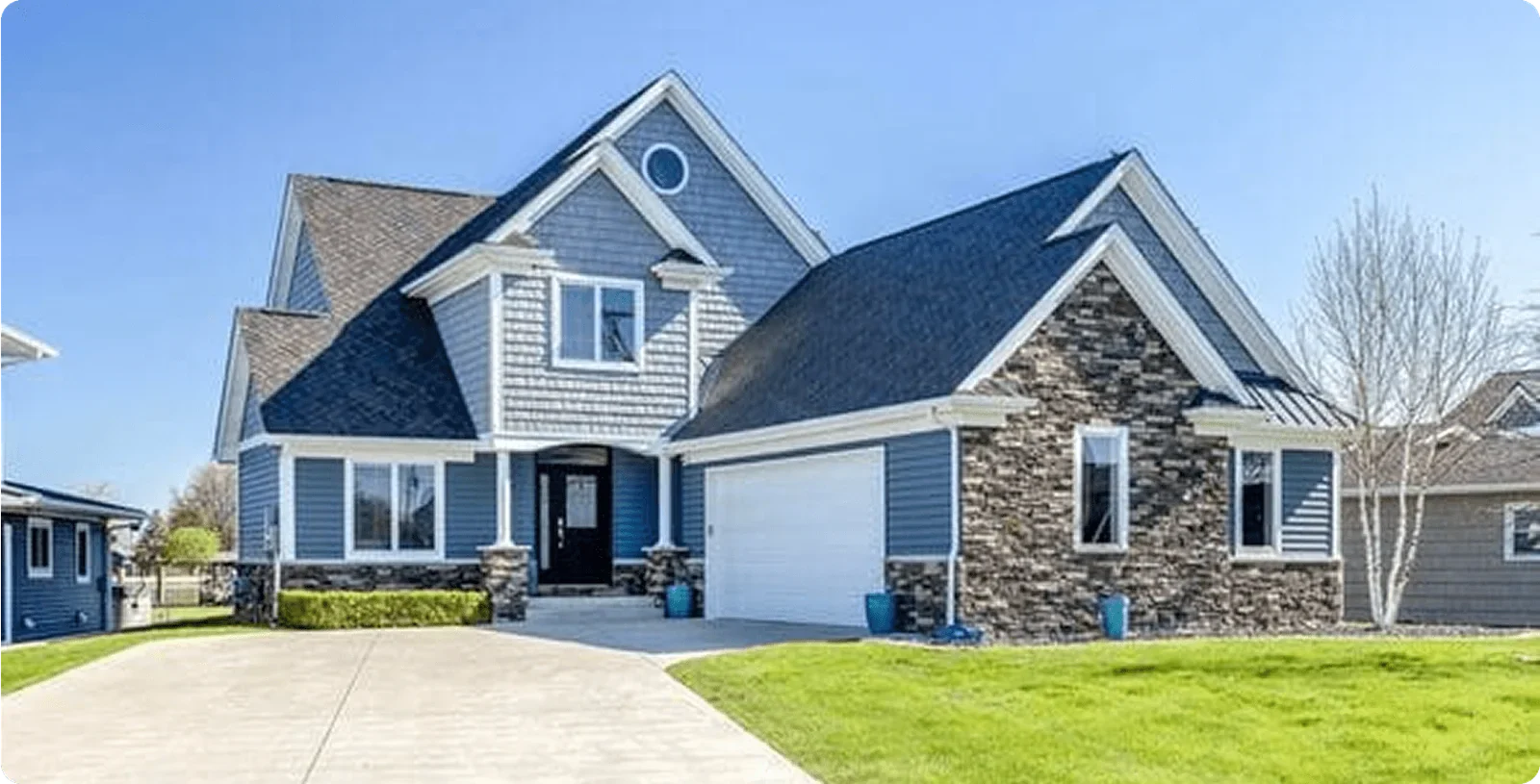 How Long Does Exterior House Paint Typically Last in Canada’s Climate?
