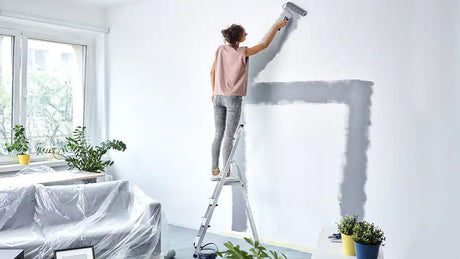 What’s the Best Order to Paint a Room—Ceiling, Walls, or Trim First?