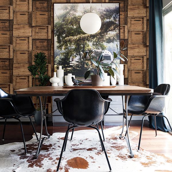 Wood Crates Brown Distressed Wood - Distressed Wallpaper