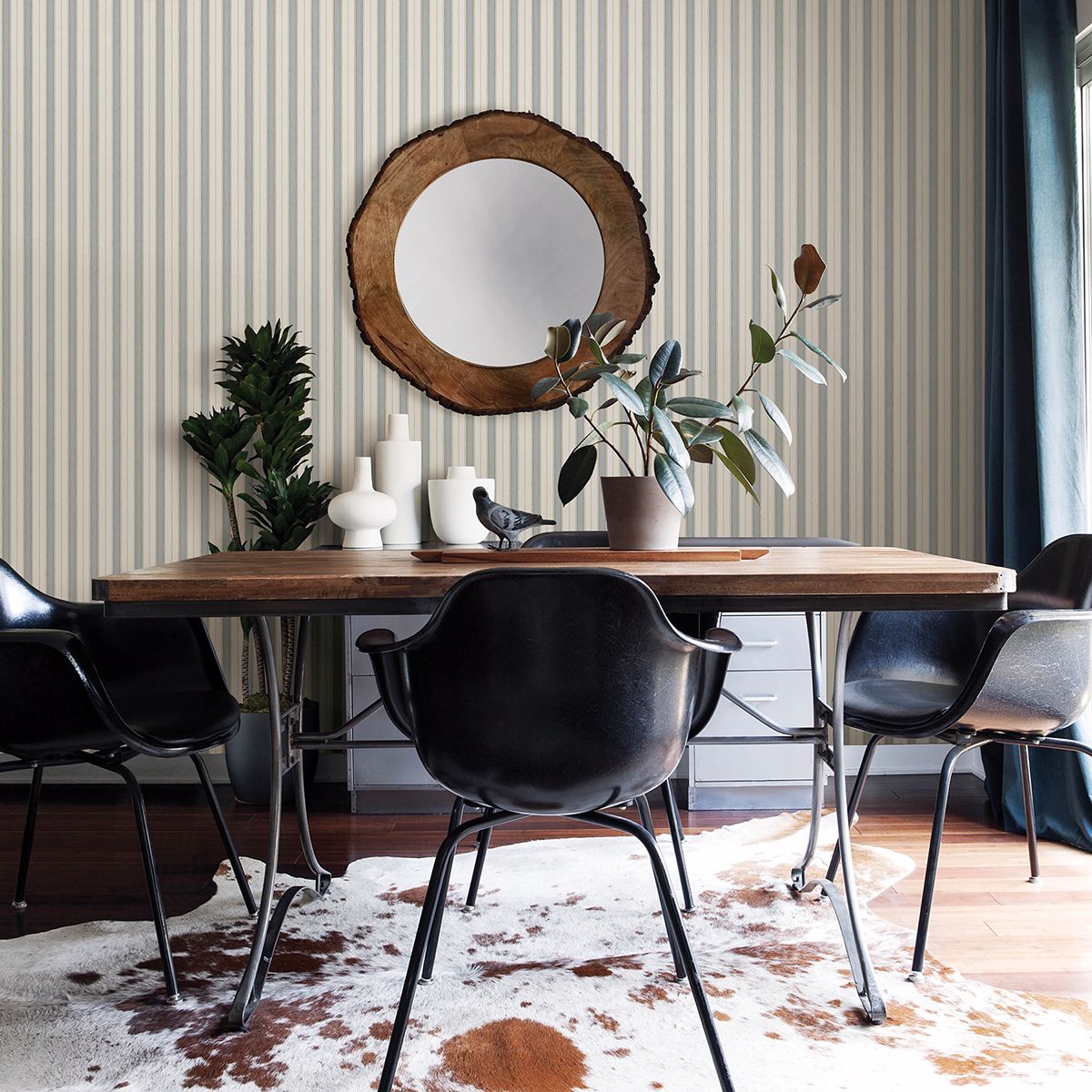 Symphony Light Blue Stripe Wallpaper - Stripes Wallpaper