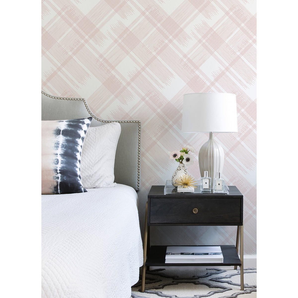 Zag Pink Modern Plaid Wallpaper - Plaid Wallpaper