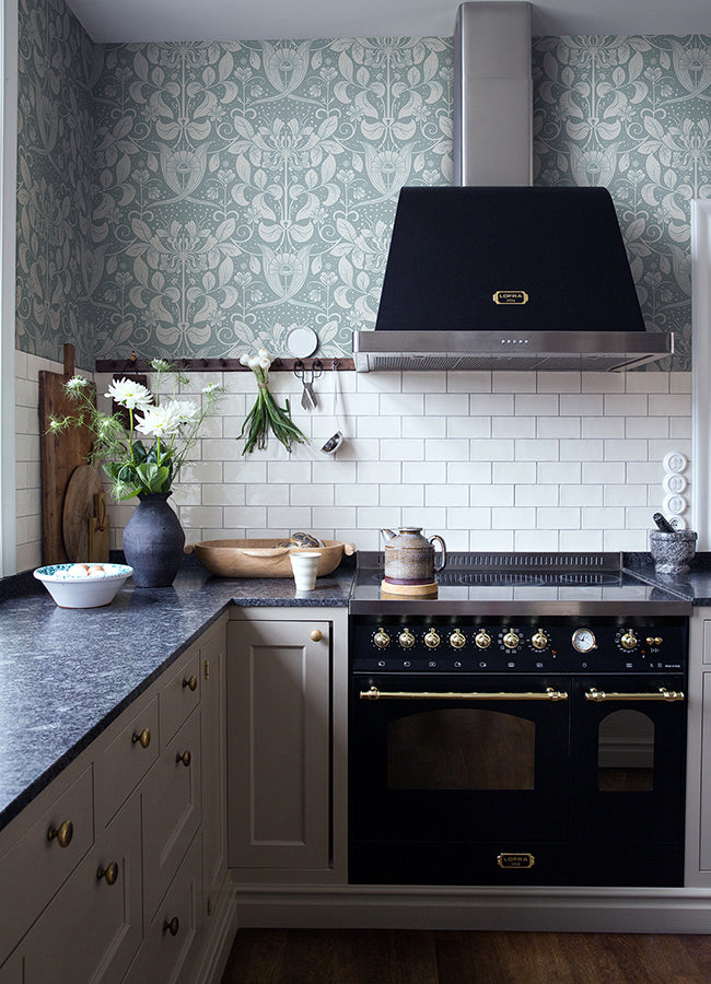 Berit Blue Floral Crest Wallpaper - Floral Wallpaper