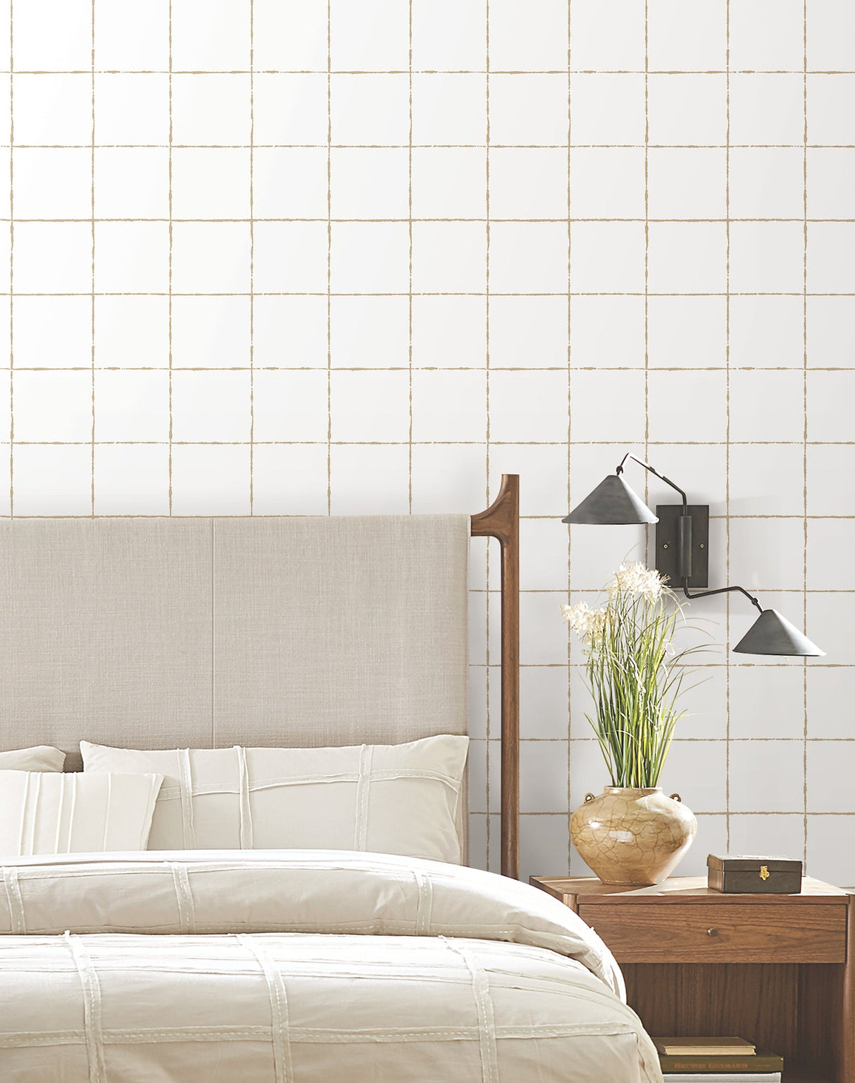 La Vitre Plaid Wallpaper- Gold - Plaid Wallpaper