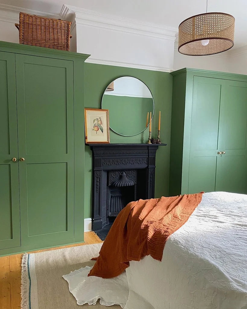 Calke Green No. 34 - Farrow & Ball Paint