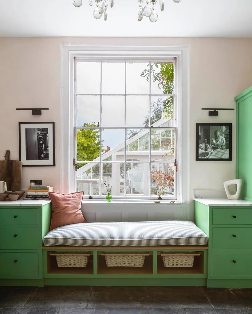 Emerald Green No. W53 - Farrow & Ball Paint