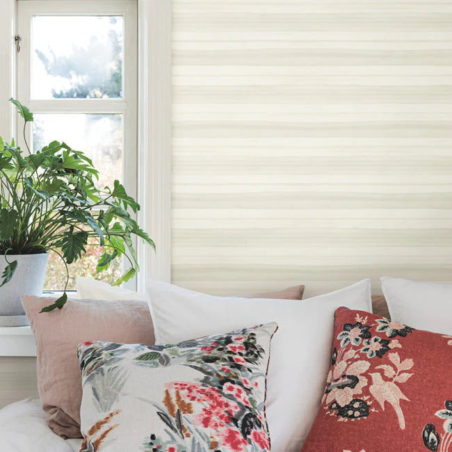 Pandora Leaf Wallpaper by Greenhouse Wallpaper