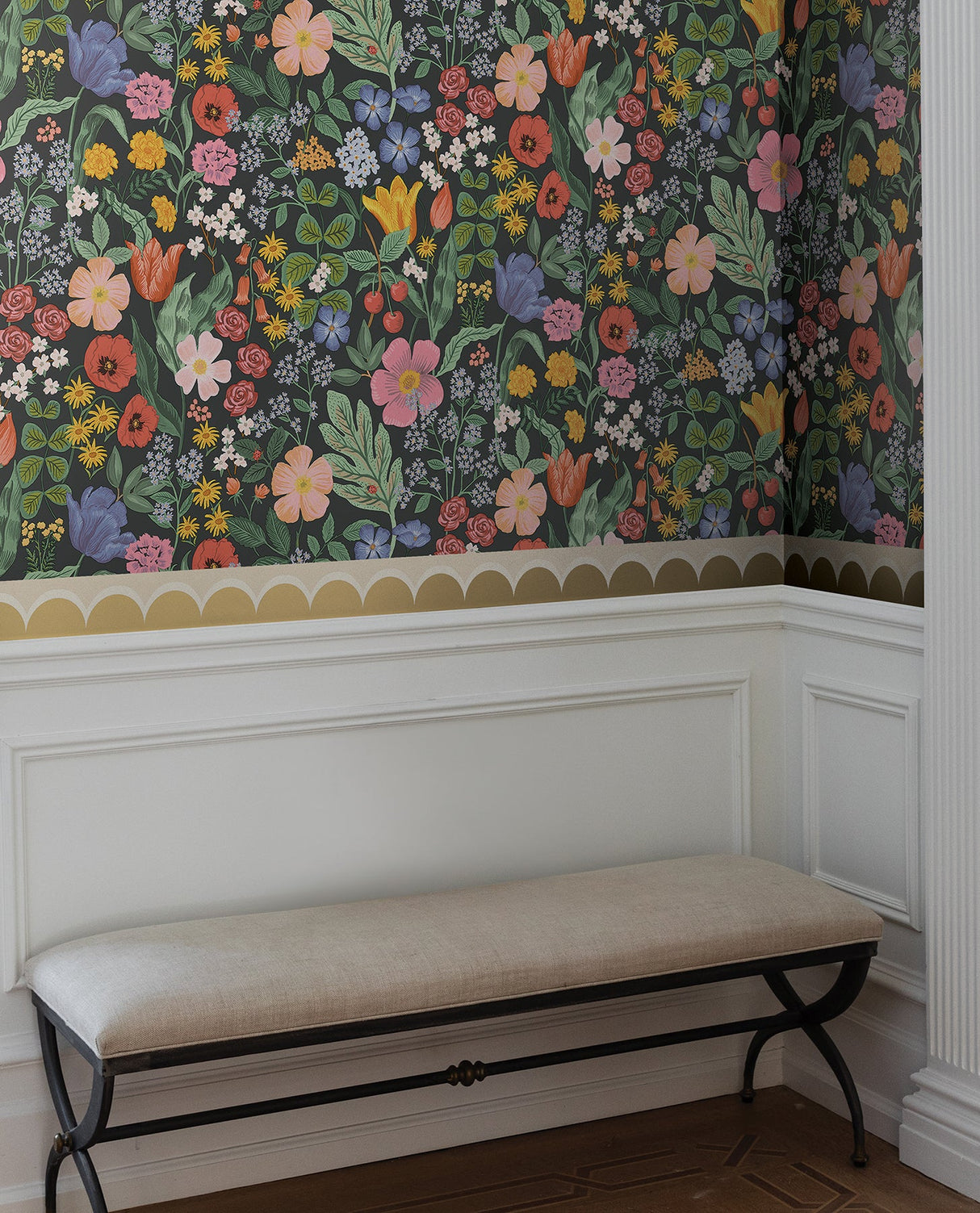 Scallop Wallpaper Trim by Rifle Paper Co. Third Edition