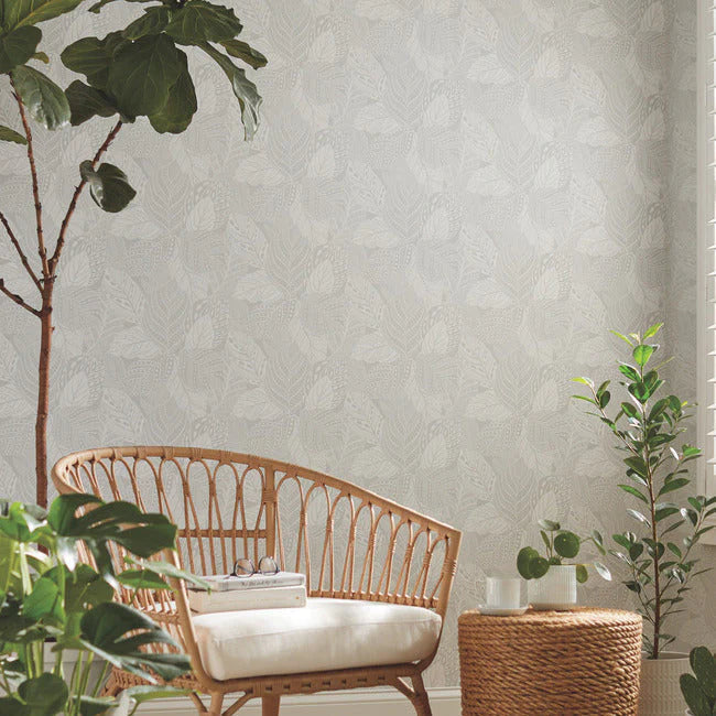 Vinca Wallpaper by Greenhouse Wallpaper