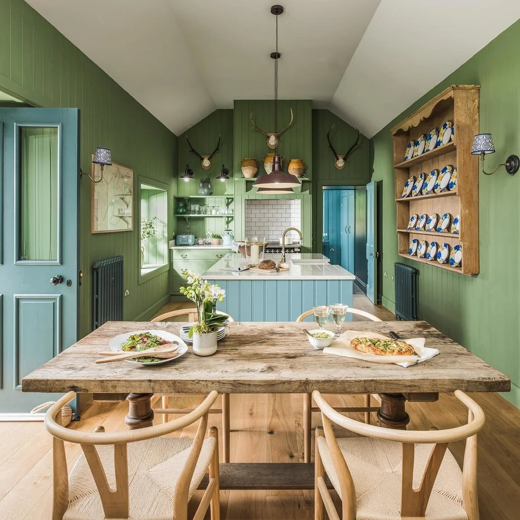 Calke Green No. 34 - Farrow & Ball Paint