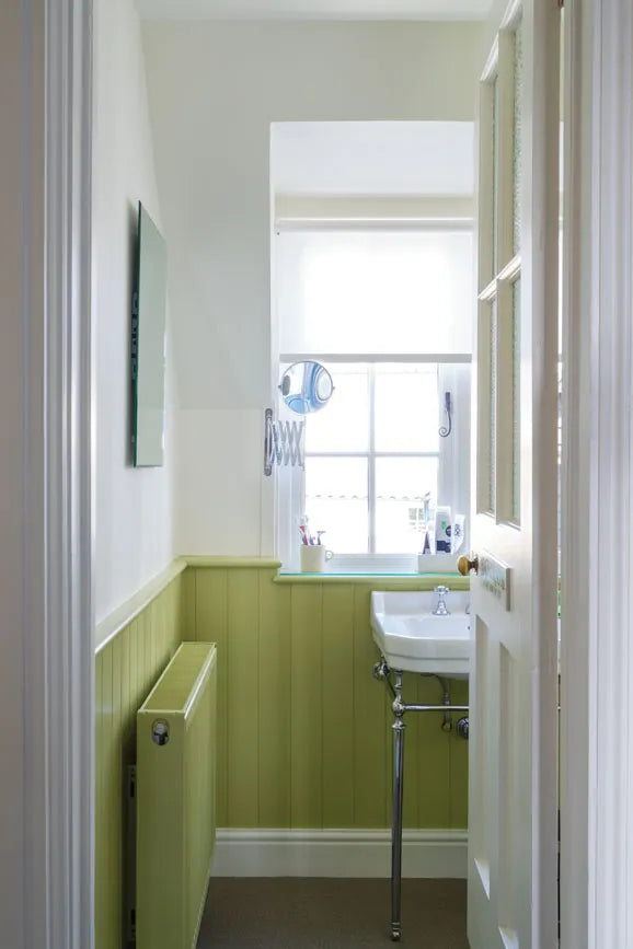 Churlish Green No. 251 - Farrow & Ball Paint