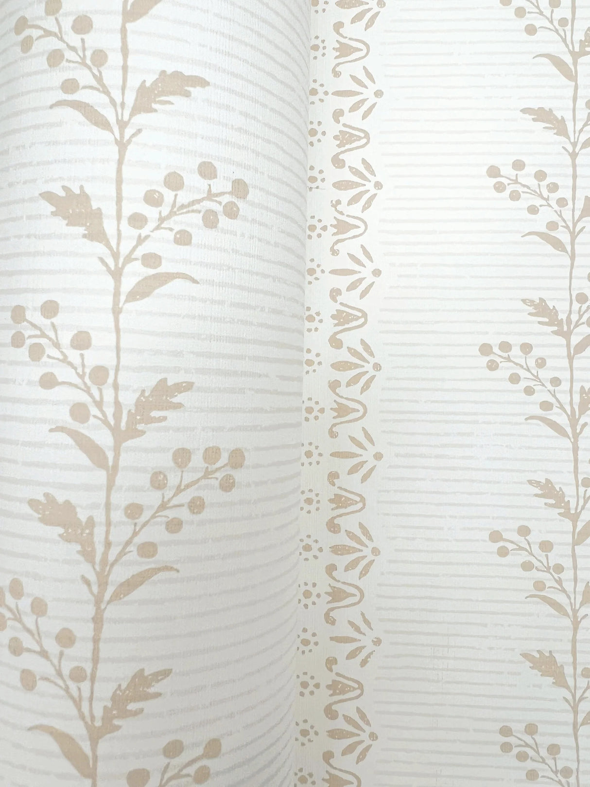 Everleigh Wallpaper by Legacy